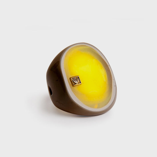 Breuer - Yellow Ring